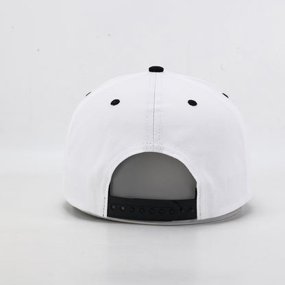 THE CLASSIC - 215 - White / Black