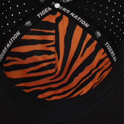 THE TIGER - YOUTH